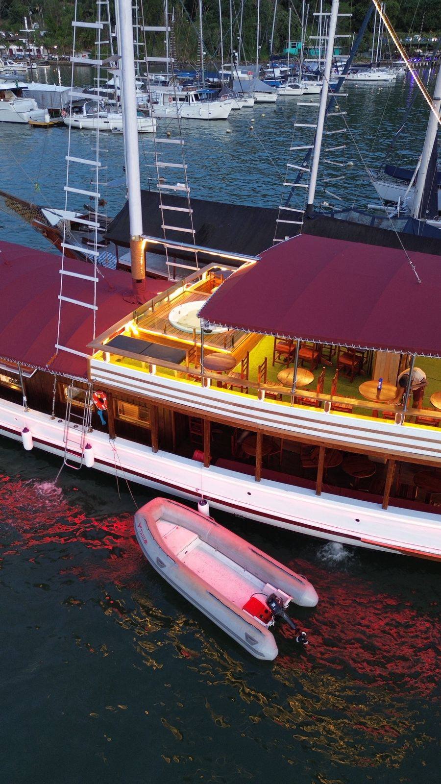 Reservas Passeio de Escuna em Paraty