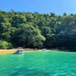 Praia Vermelha paraíso em Paraty no Rio de Janeiro